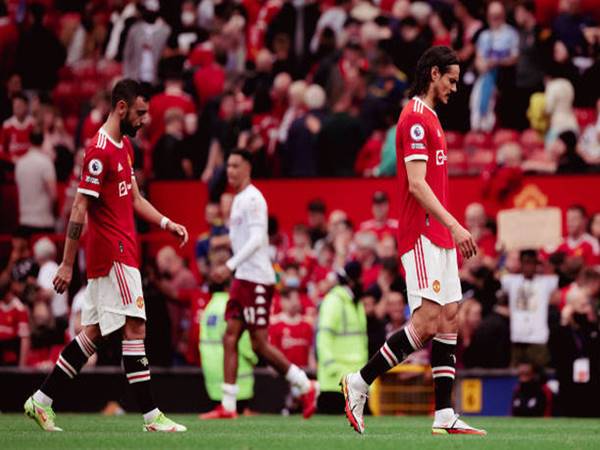 Tin bóng đá MU 14/10: Man United đương đầu hàng loạt khó khăn