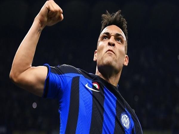 Lautaro gõ cửa lịch sử Inter