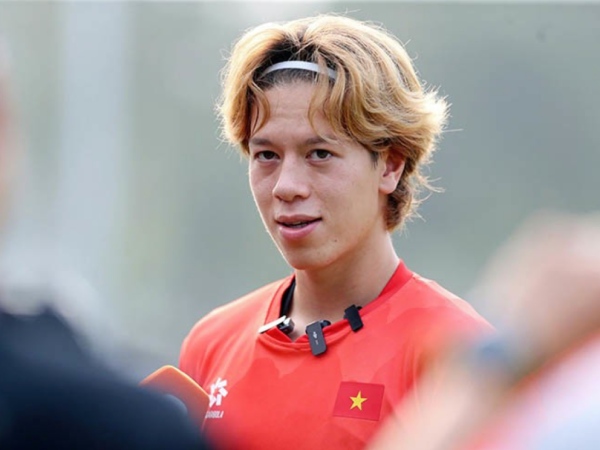 Tin bóng đá VN Viktor Lê tự tin trước U23 Indo