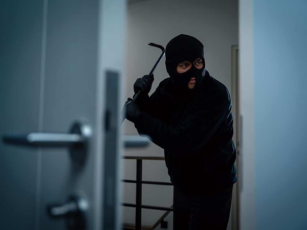 Ngủ mơ thấy kẻ trộm có phải điềm báo tiêu cực?