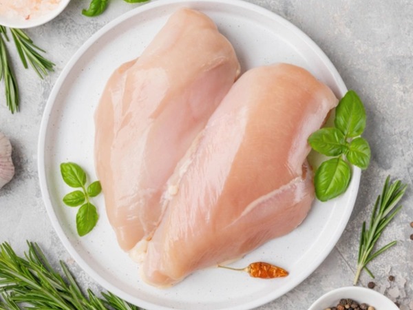 Nằm mơ thấy thịt gà cảnh báo điềm gì sắp xảy ra?