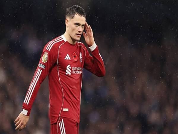 Tuyến giữa ì ạch – Căn nguyên khiến Liverpool đánh mất sự áp đảo