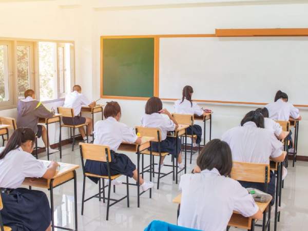 Chiêm bao thấy mình đi thi đại học