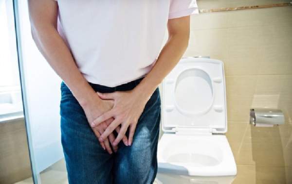 - Mơ thấy mình đi vệ sinh nhiều lần