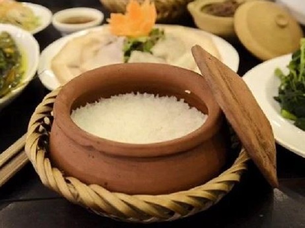 Mơ thấy mình đang nấu cơm