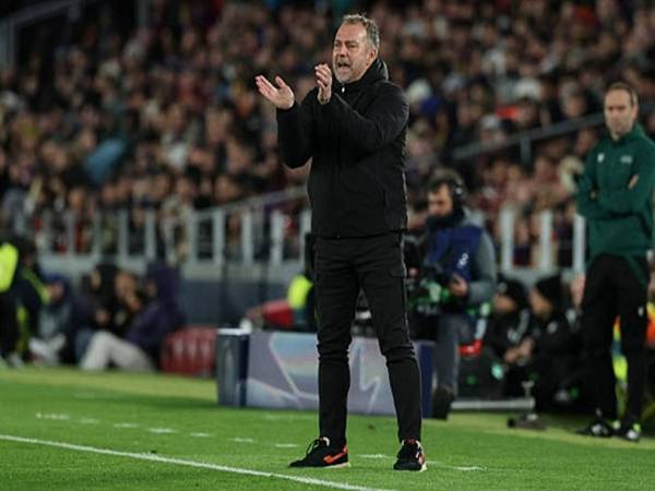 Tin Barca: HLV Flick chưa hài lòng dù giành vé vào vòng 1/8 C1
