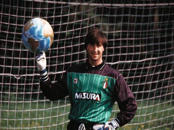 Walter Zenga